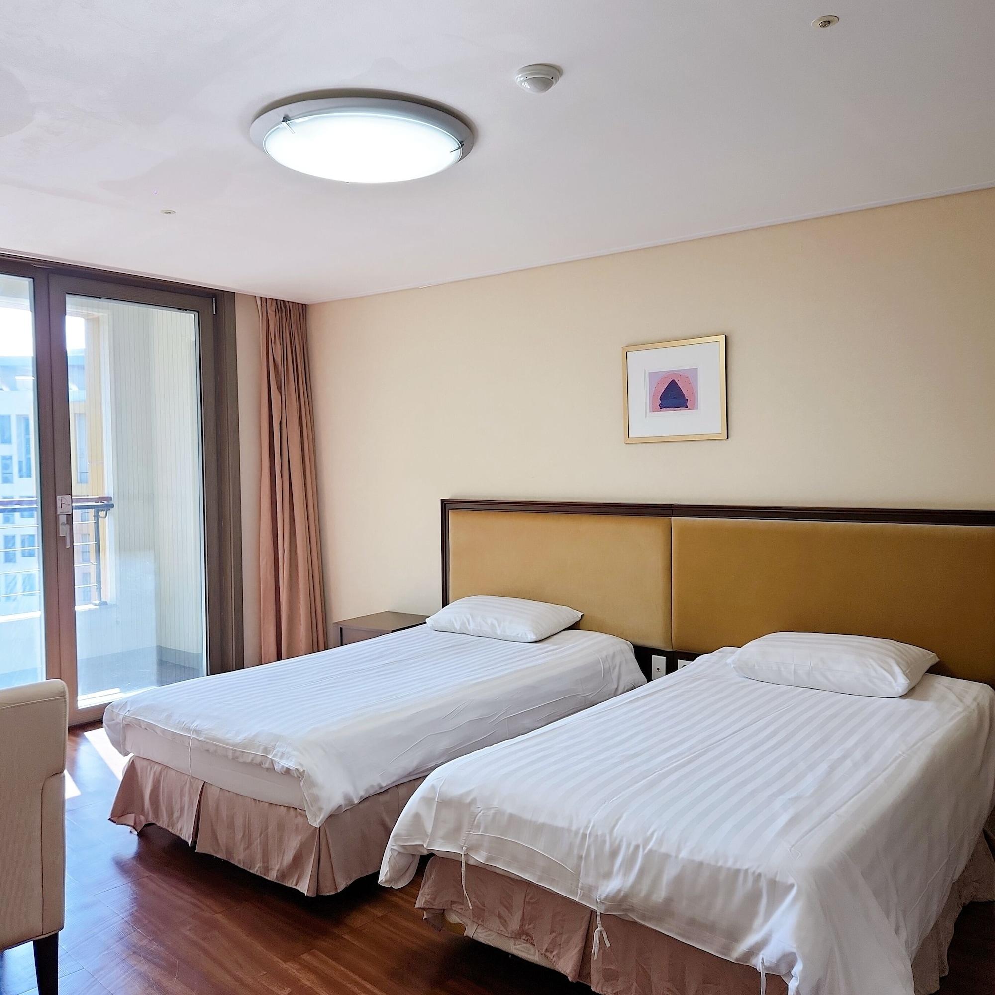 Jeongseon Mayhills Resort Eksteriør billede