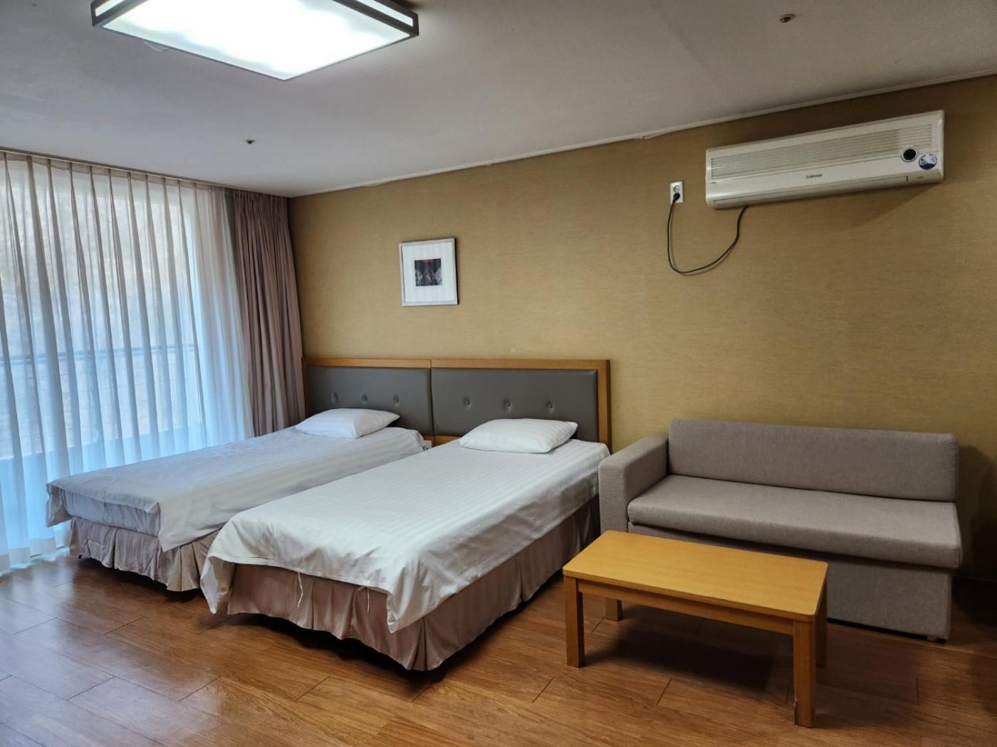 Jeongseon Mayhills Resort Eksteriør billede